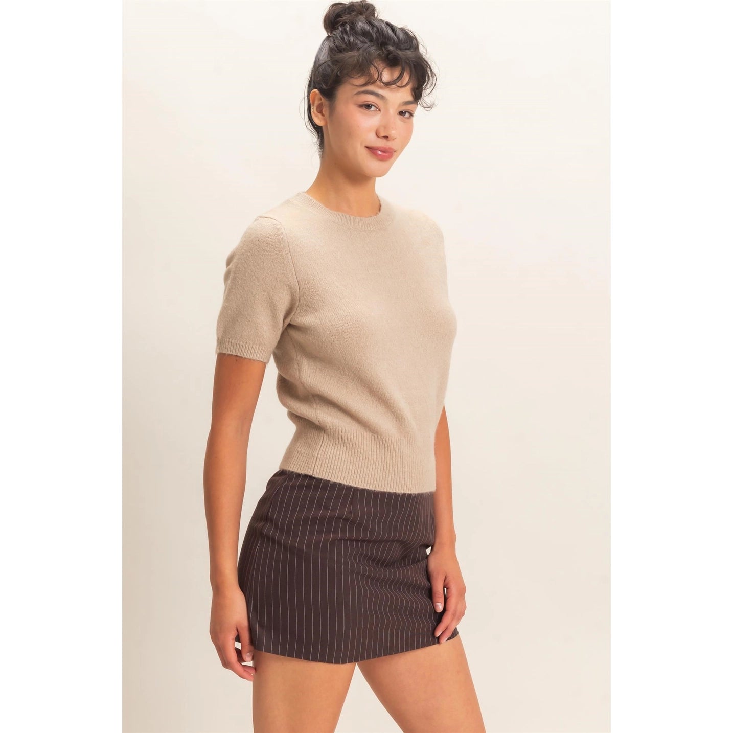 Crew Neck Short Sleeve Knit Top