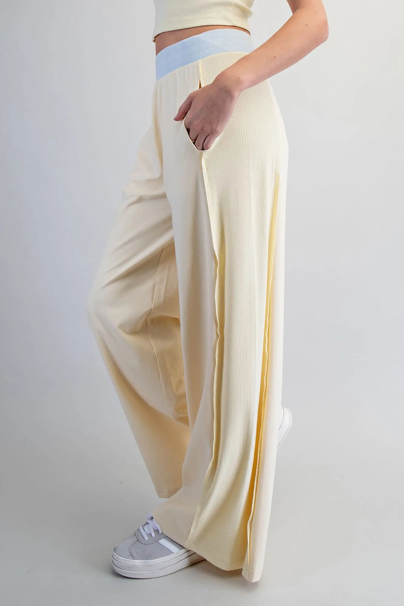 Contrast Waist Wide Leg Pants