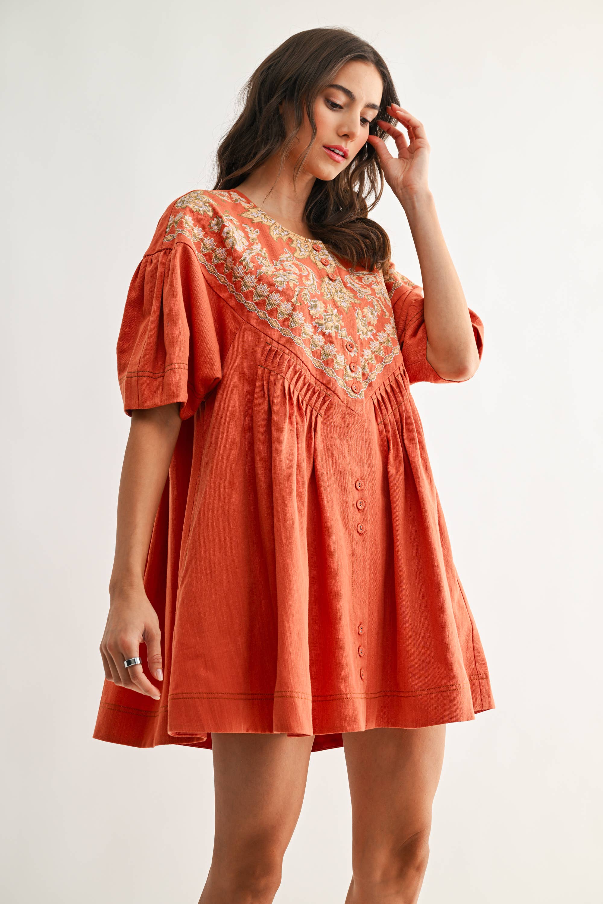 CJD26988 Embroidered Linen Tunic Dress