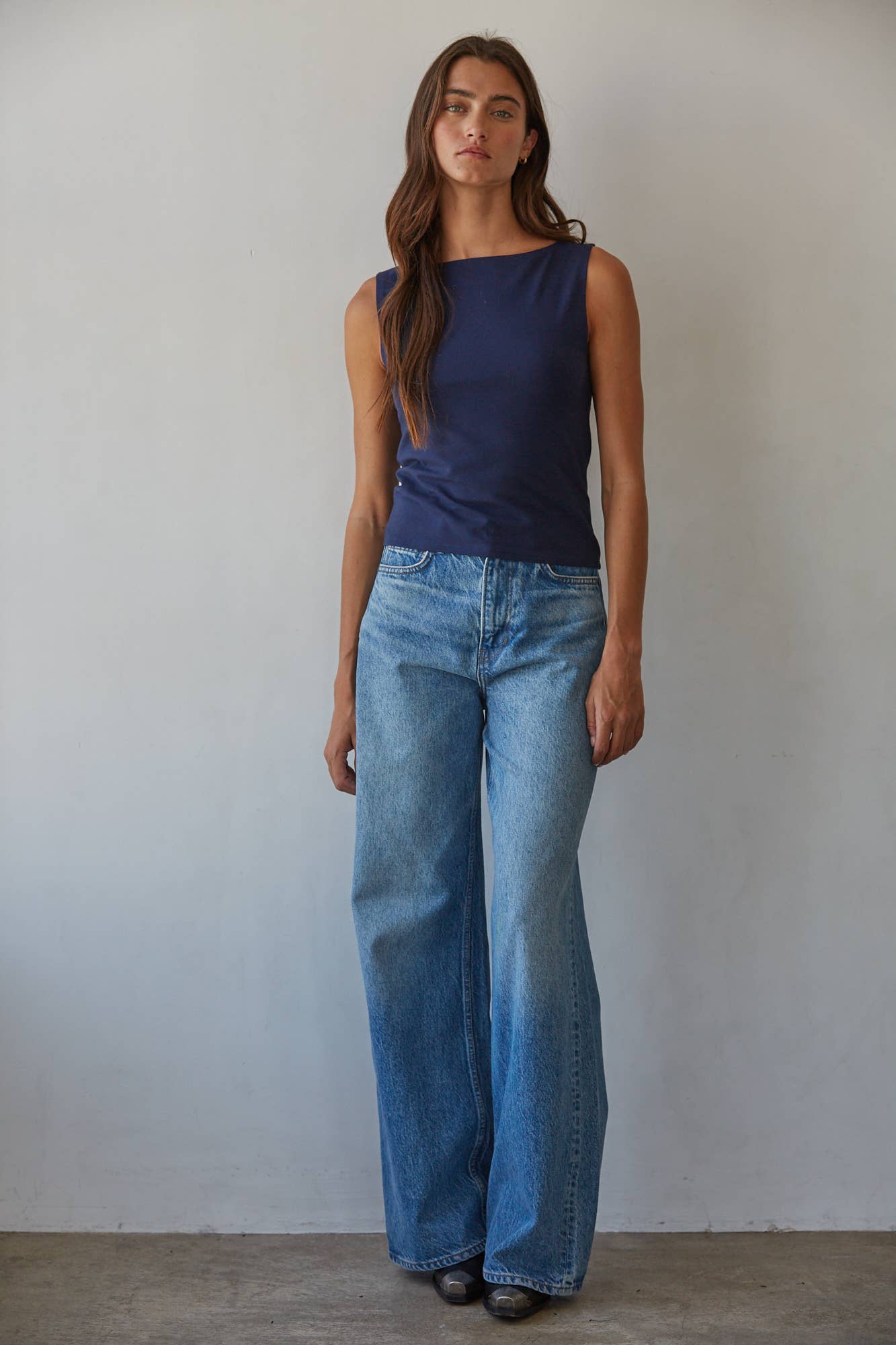 Knit Cotton Spandex Boat Neck Sleeveless Top
