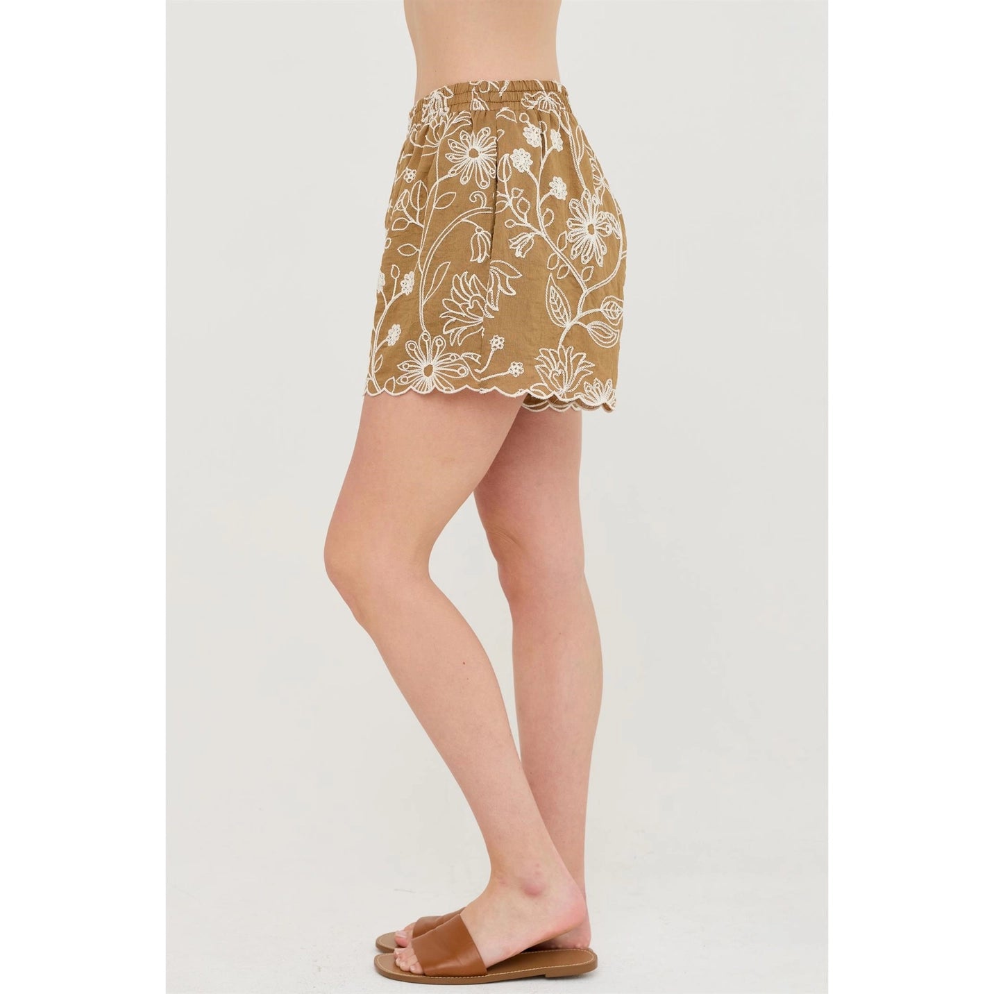Embroidered Scallop Hem Shorts