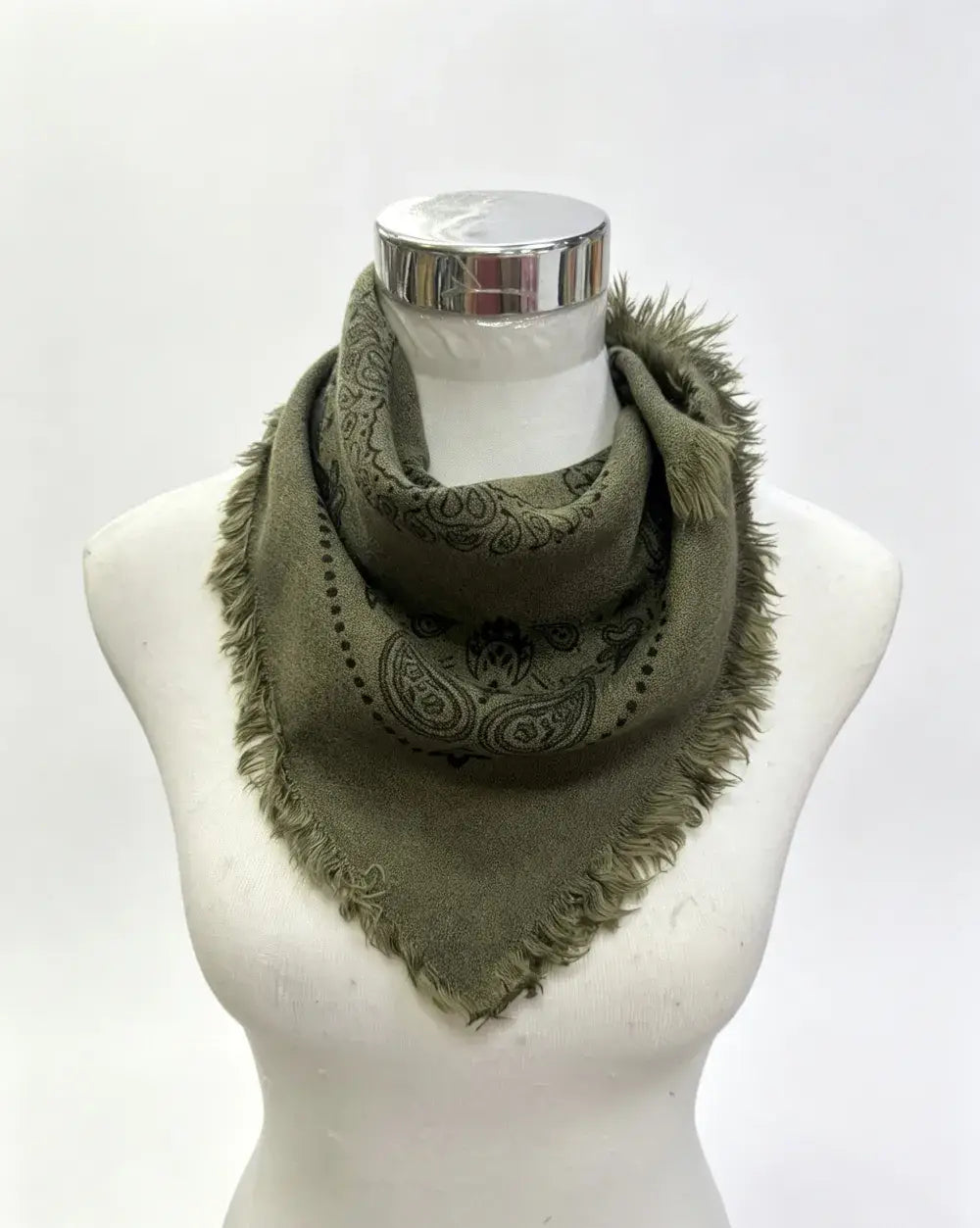Small square scarf with bandana print: Brique