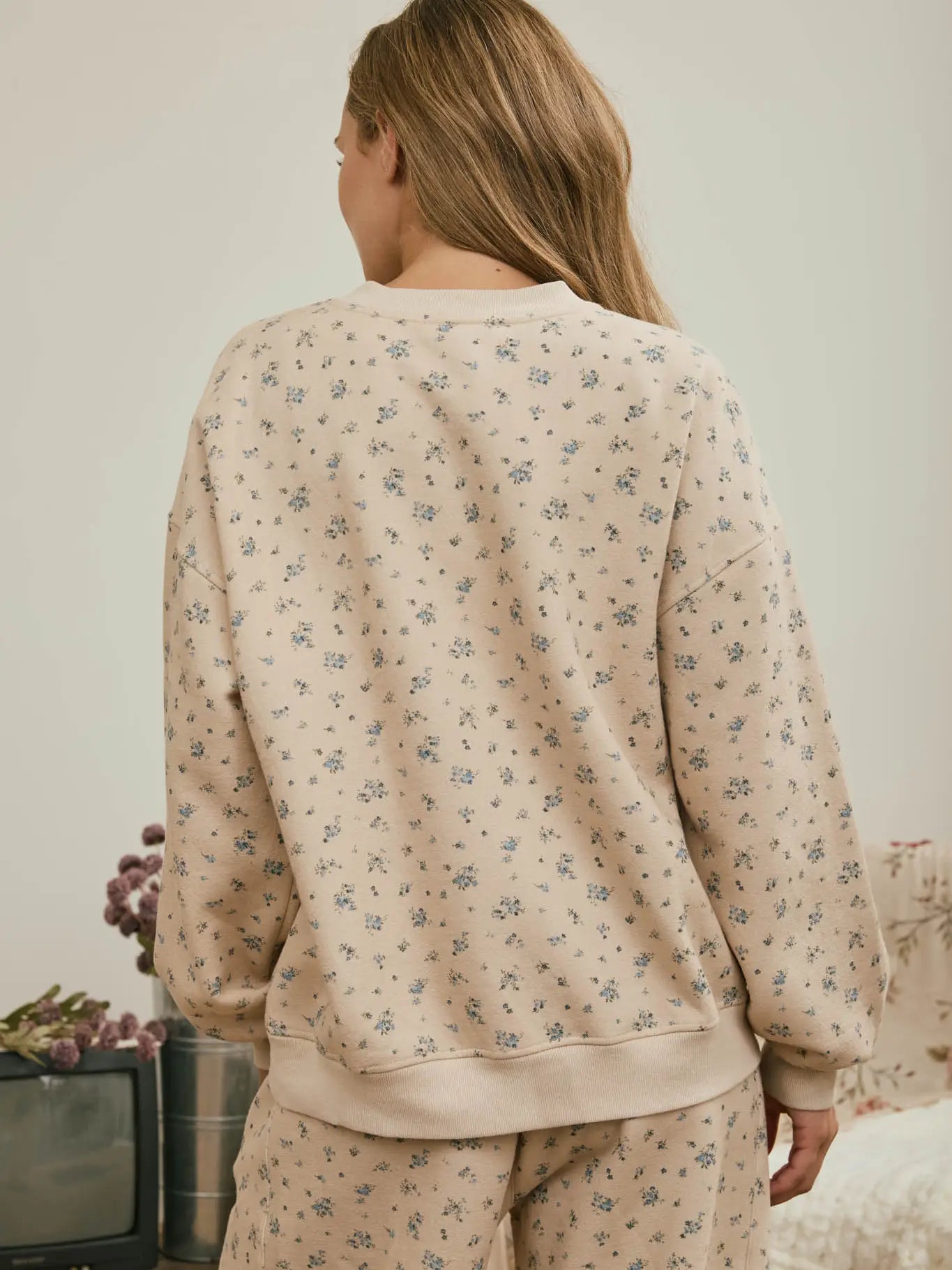 Floral Pullover