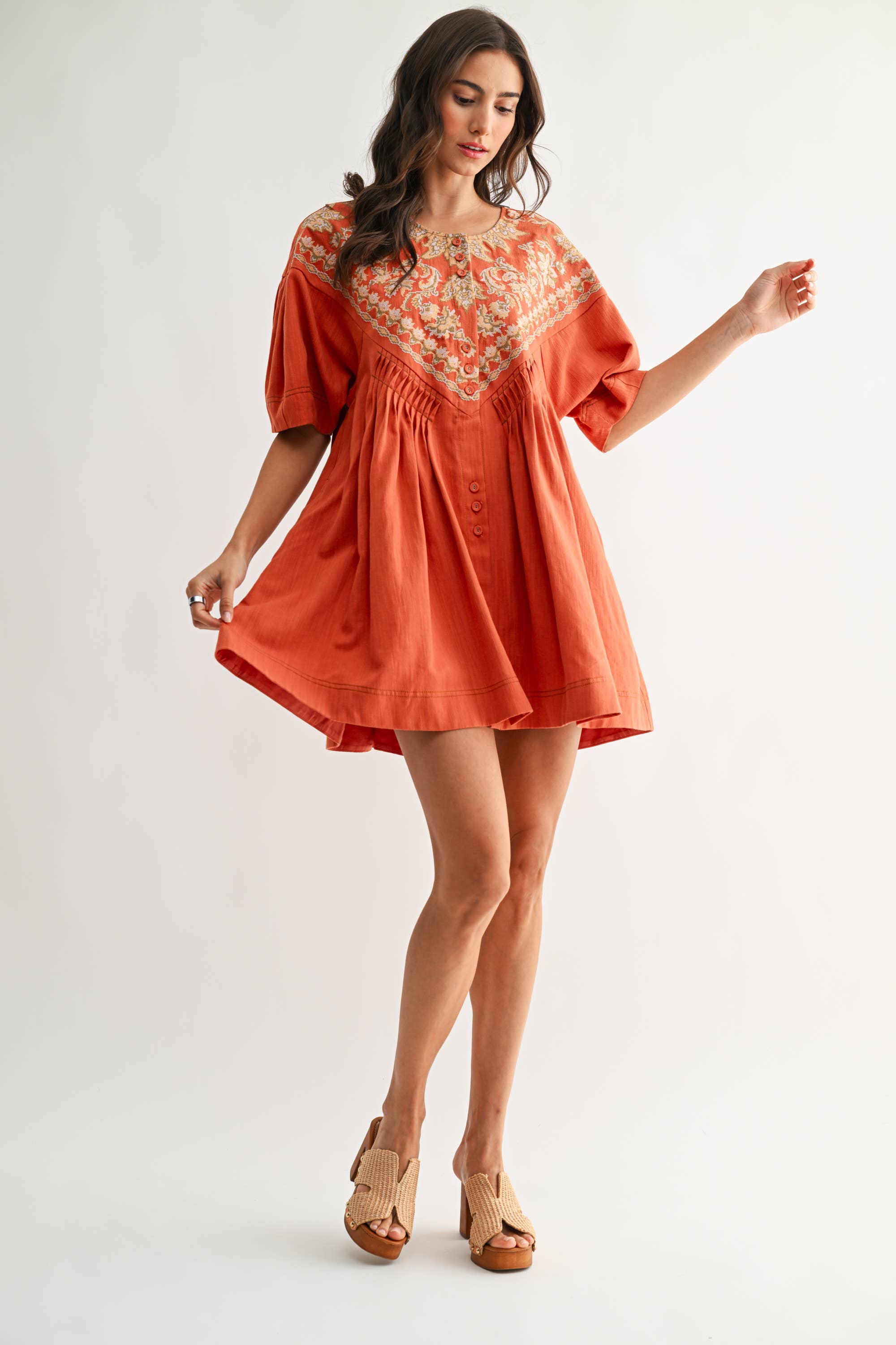 CJD26988 Embroidered Linen Tunic Dress