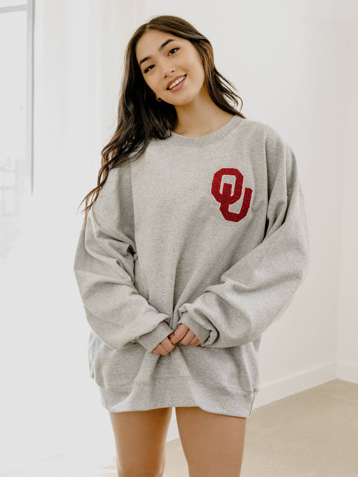 OU Oklahoma Sooners Chenille Patch Ash Gray Sweatshirt