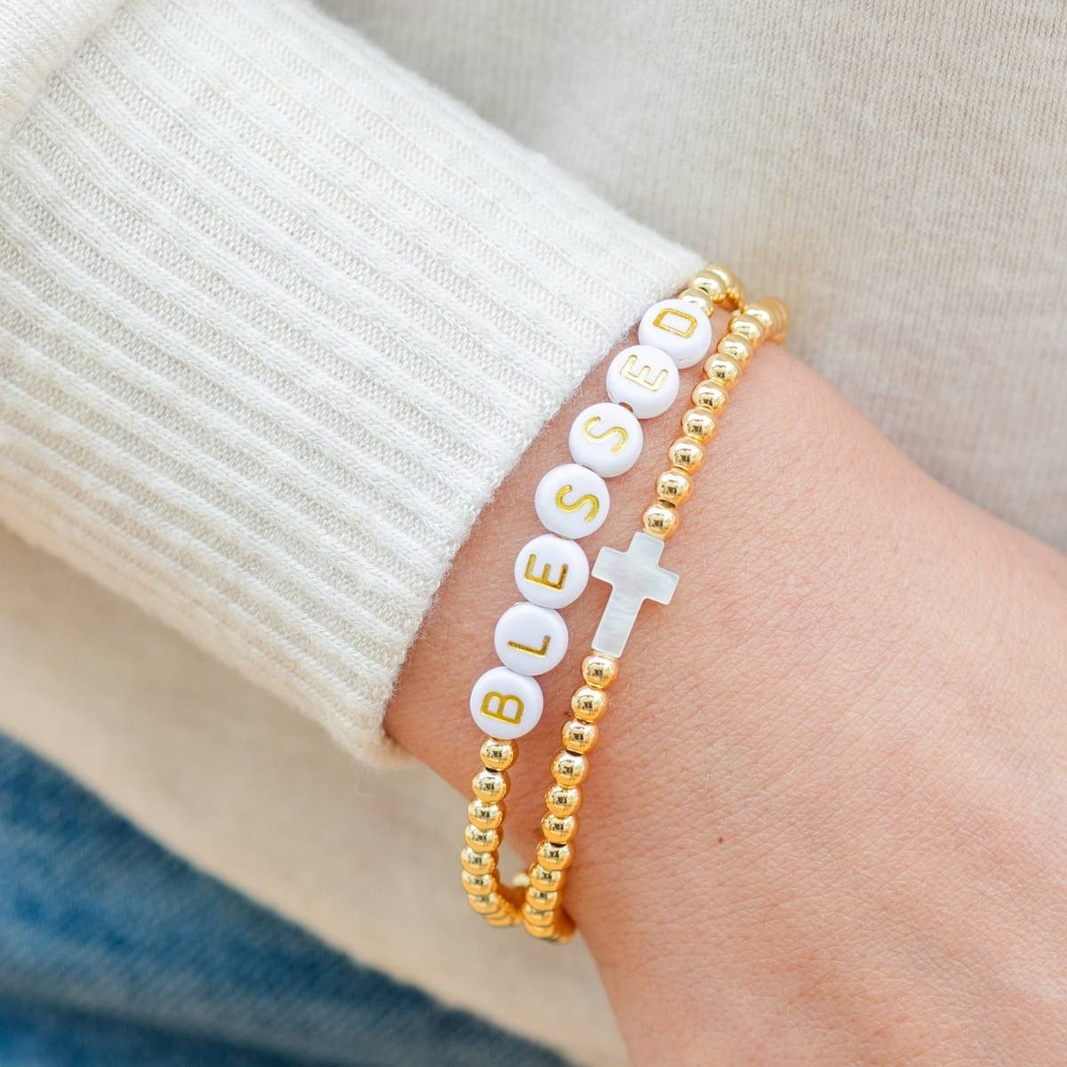 4mm Stretch Beaded Bracelet w/ Cross