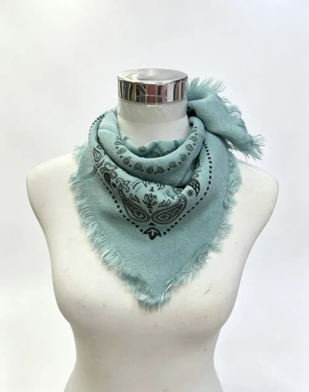 Small square scarf with bandana print: Brown