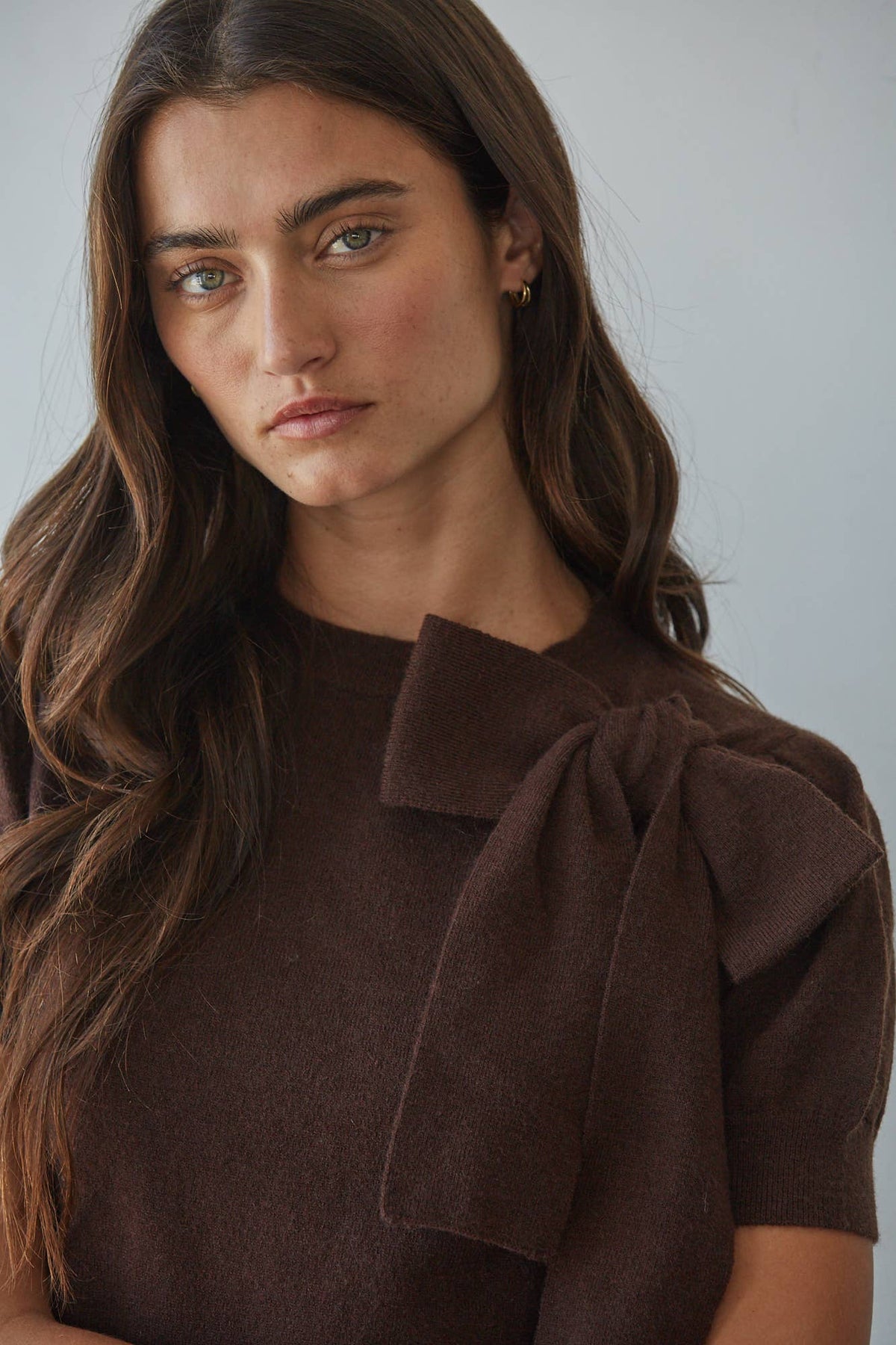 W2555 | Knit Sweater Pullover With Shoulder Tie Bow Detail