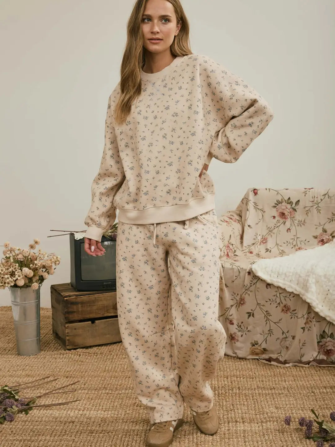 Floral Pullover