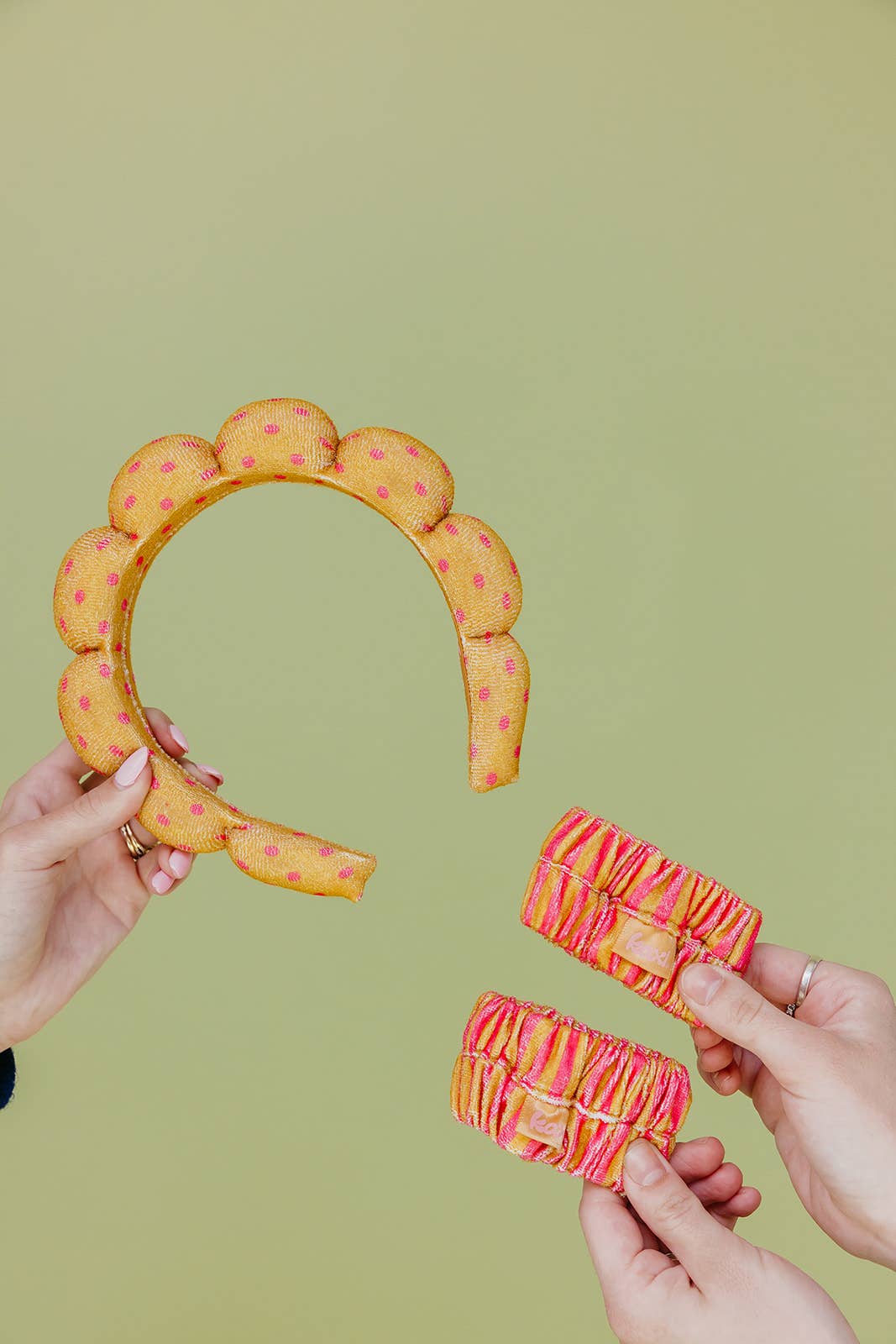 GRWM HEADBAND & WRISTBAND SET