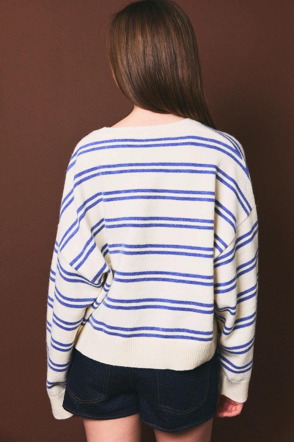 Round Neck Stripe Knit Sweater