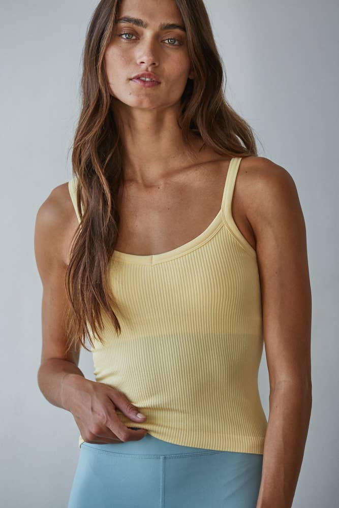 S1280N | Seamless Ribbed Tank with Inner Padded Lining