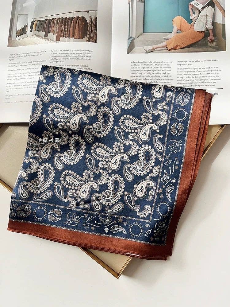Silk Scarf 70x70 paisley pattern