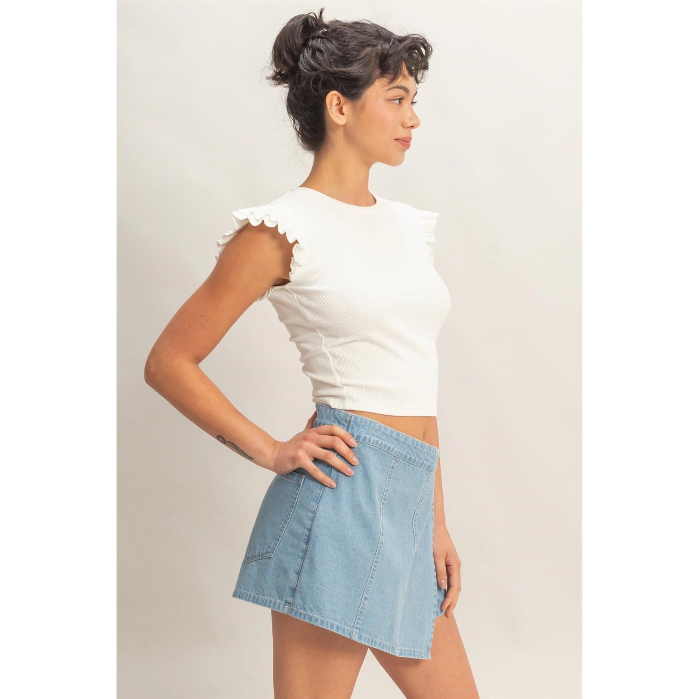 Flutter Sleeve Ribbed Crop