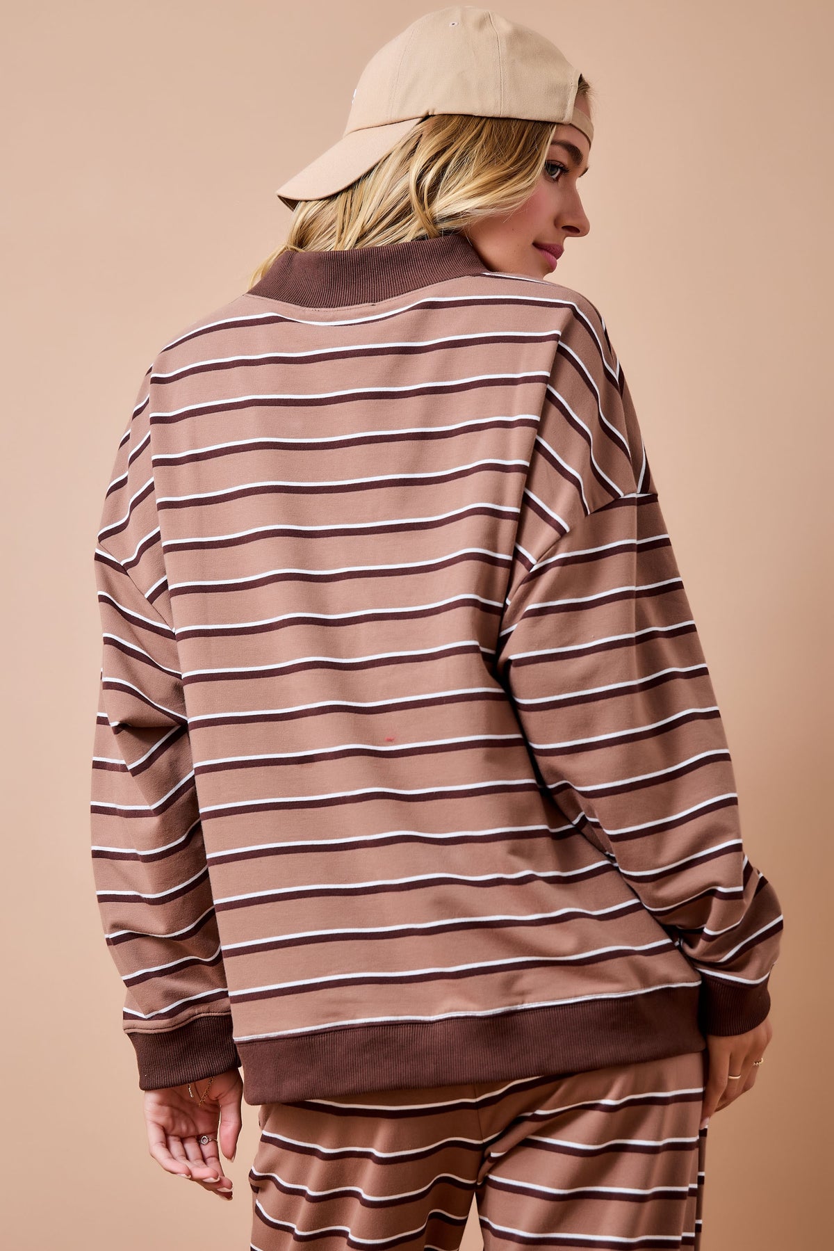 Stripe Right Mock Neck