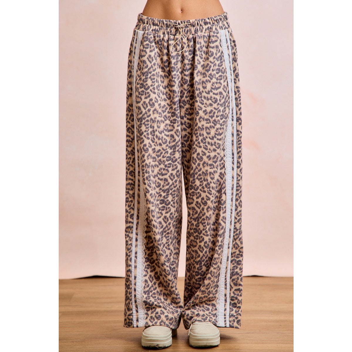 Leopard Lace Detail Sweatpants