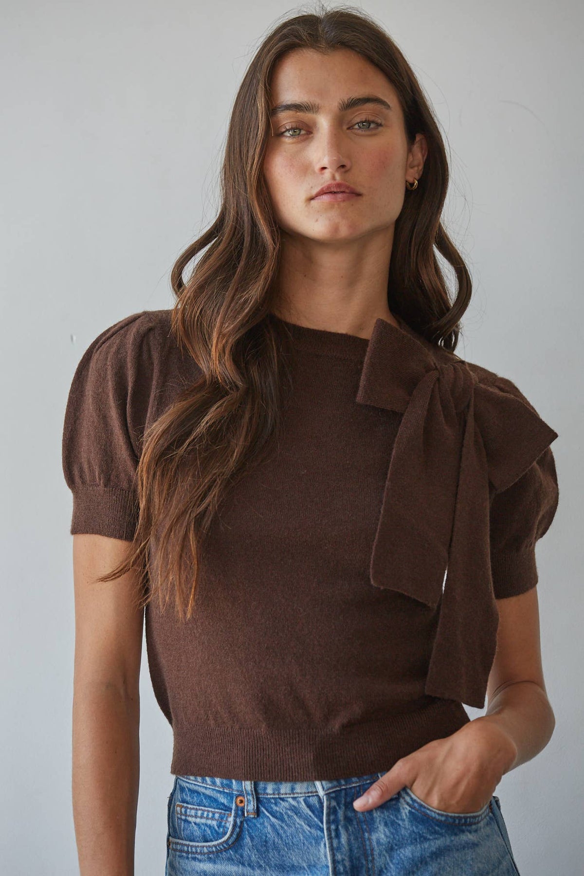 W2555 | Knit Sweater Pullover With Shoulder Tie Bow Detail