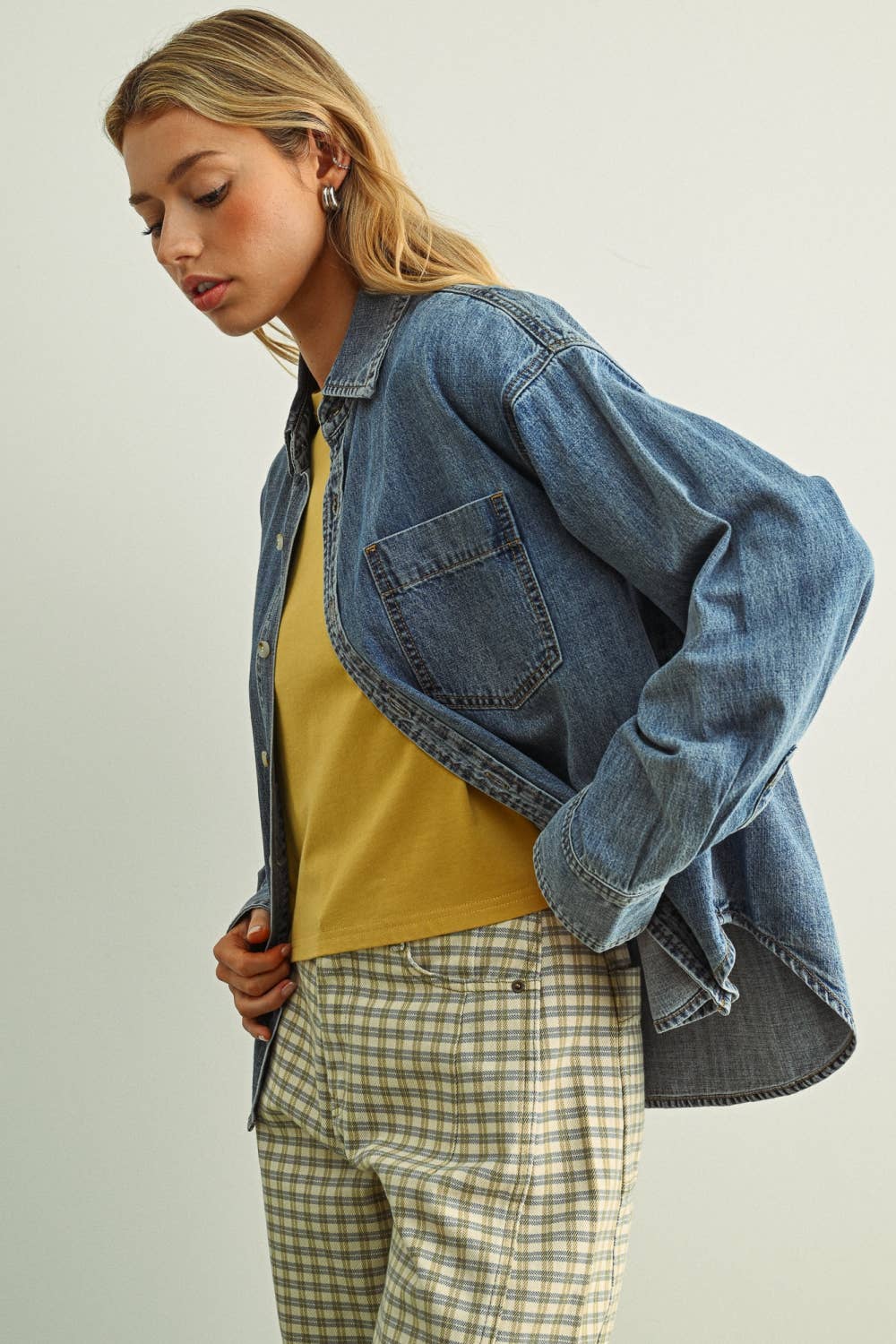 T6249   WASHED DENIM BUTTON DOWN SHIRTS