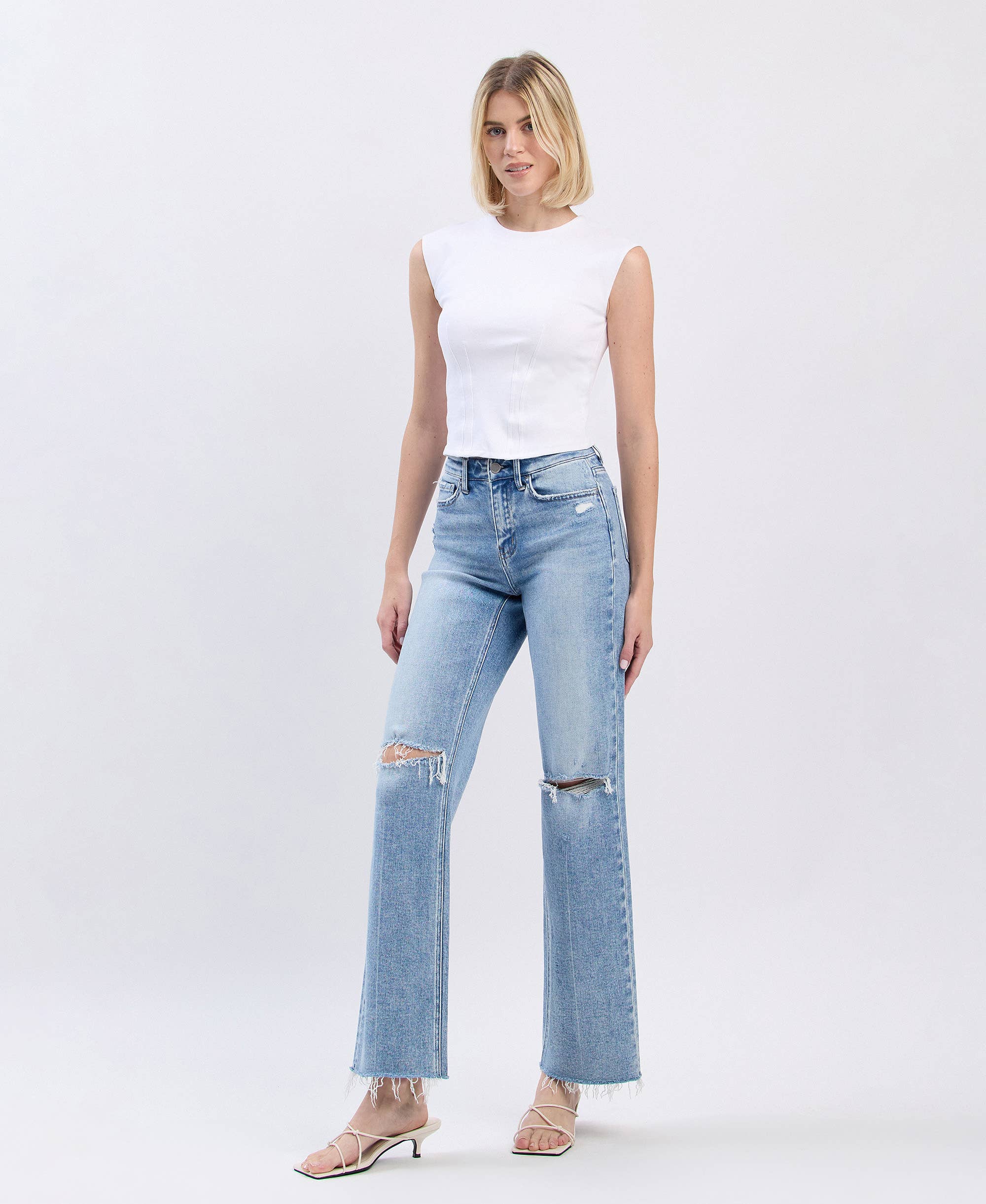 HIGH RISE DISTRESSED SLIM WIDE JEANS F6011