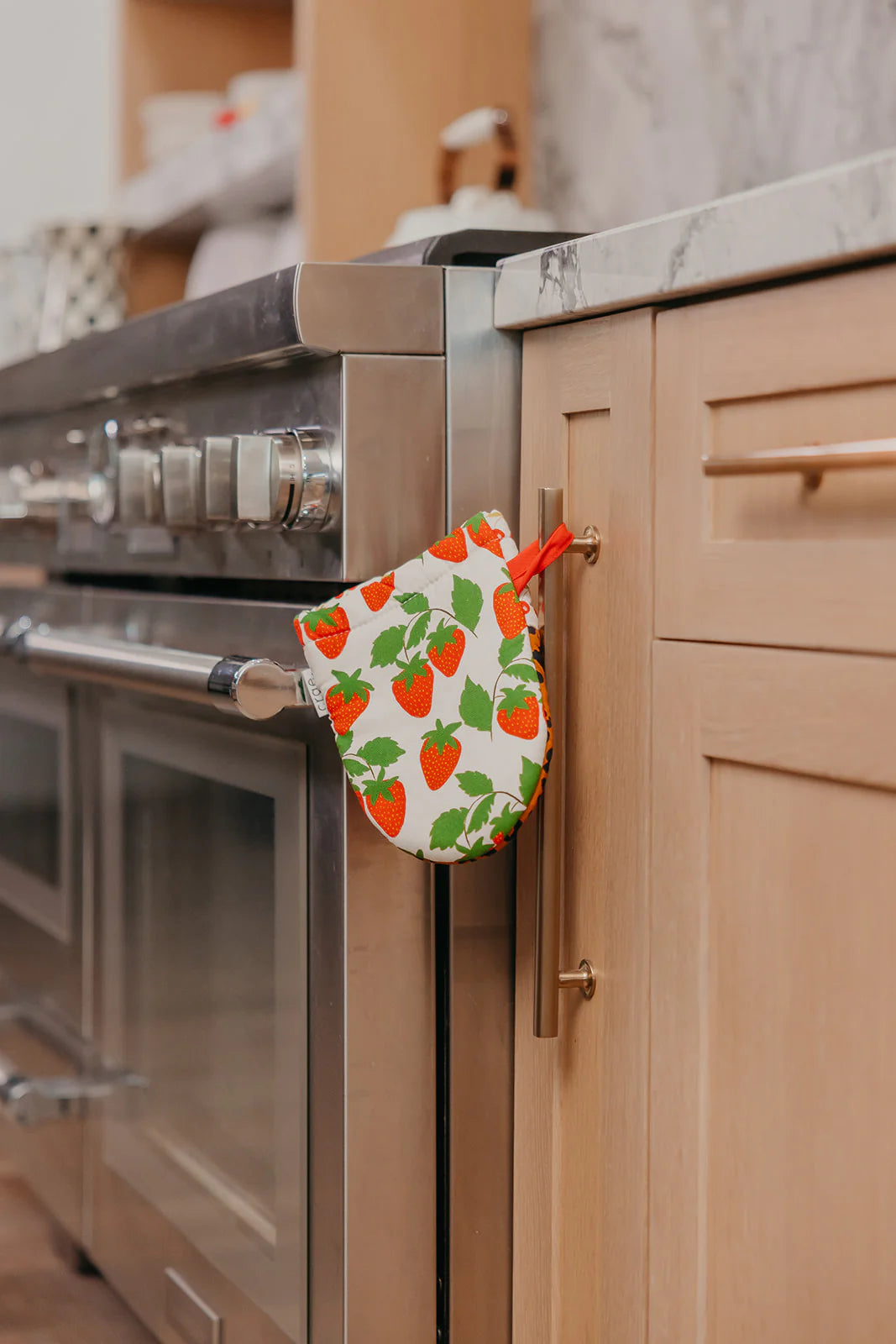 Berries and Cherries Mini Mitt by crae.