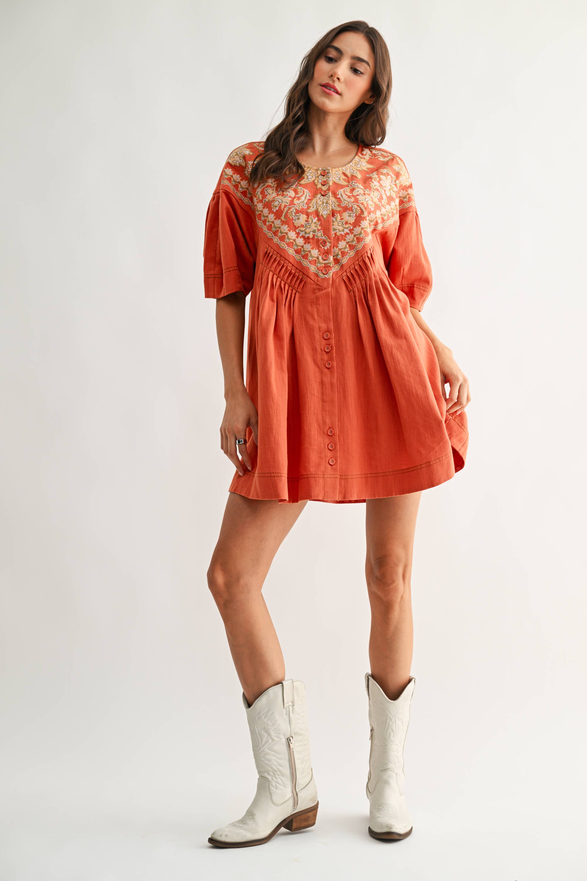 CJD26988 Embroidered Linen Tunic Dress