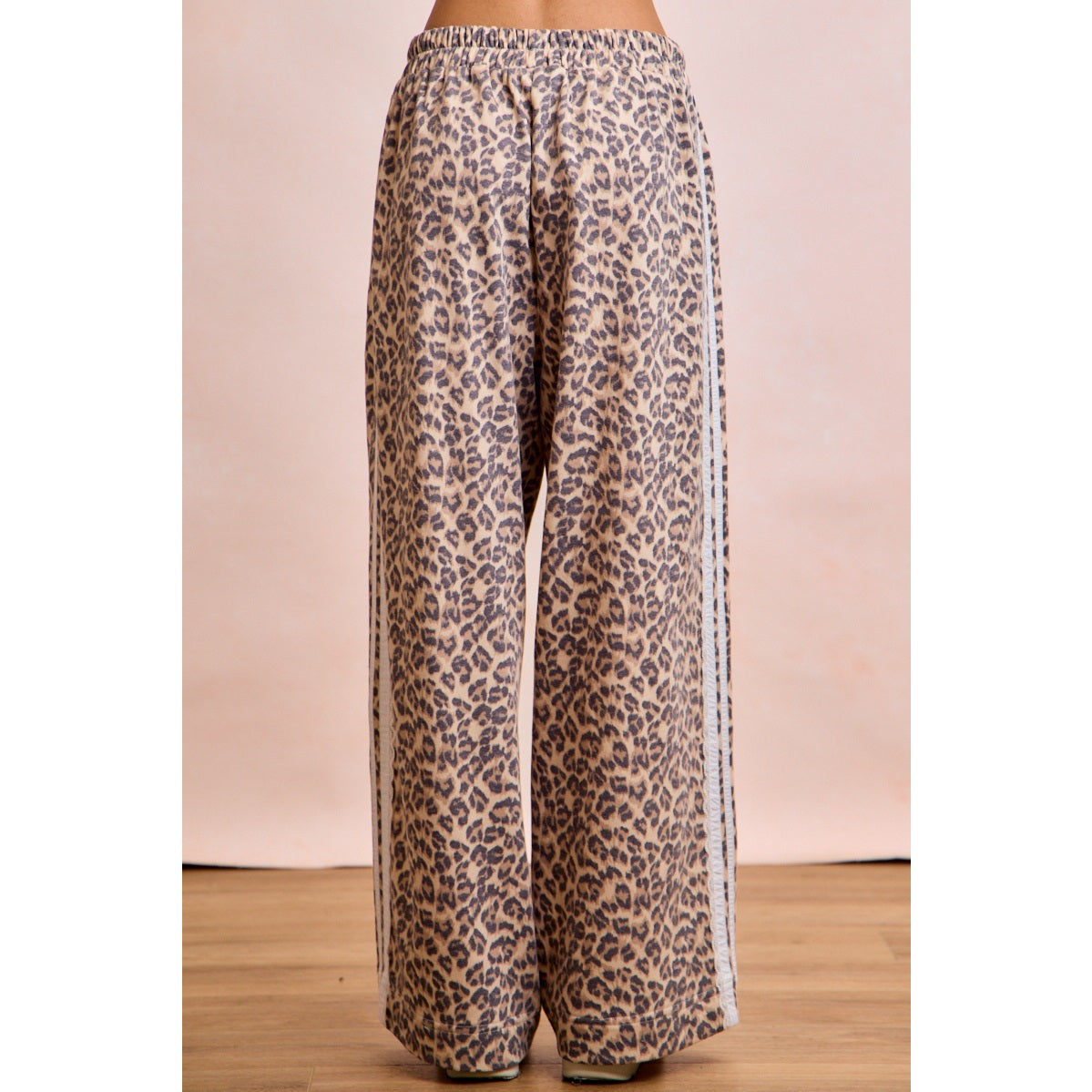 Leopard Lace Detail Sweatpants