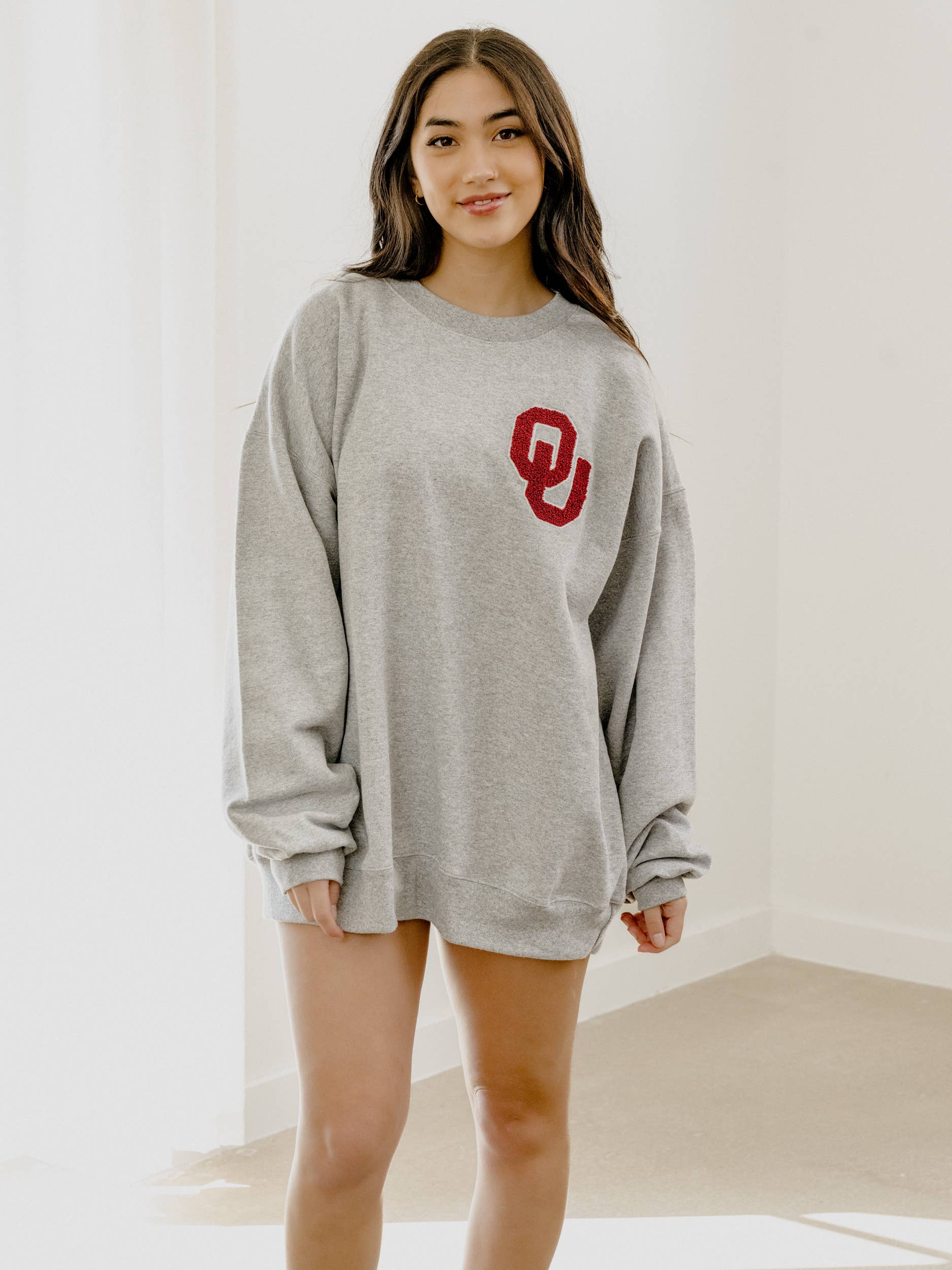 OU Oklahoma Sooners Chenille Patch Ash Gray Sweatshirt