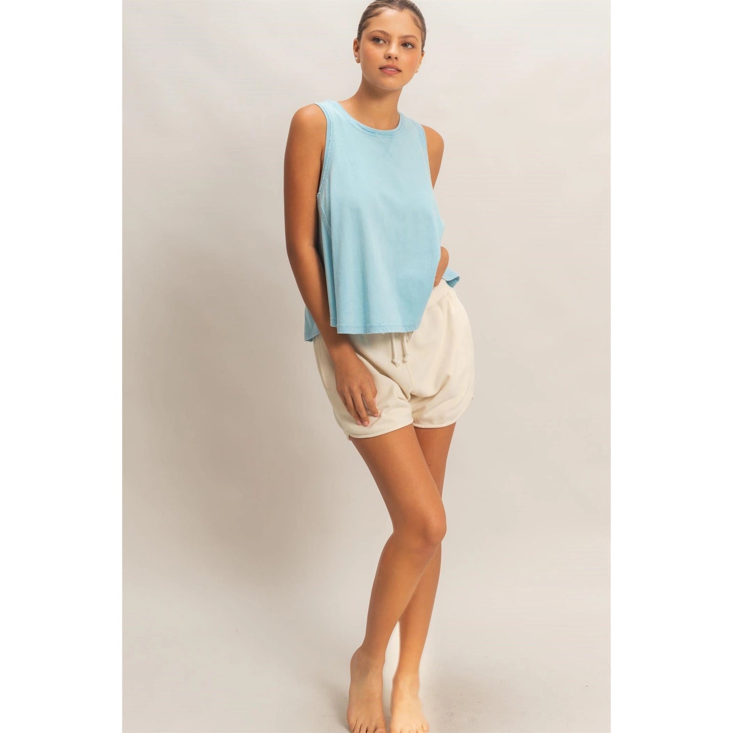 Raw Edge Details Sleeveless Top