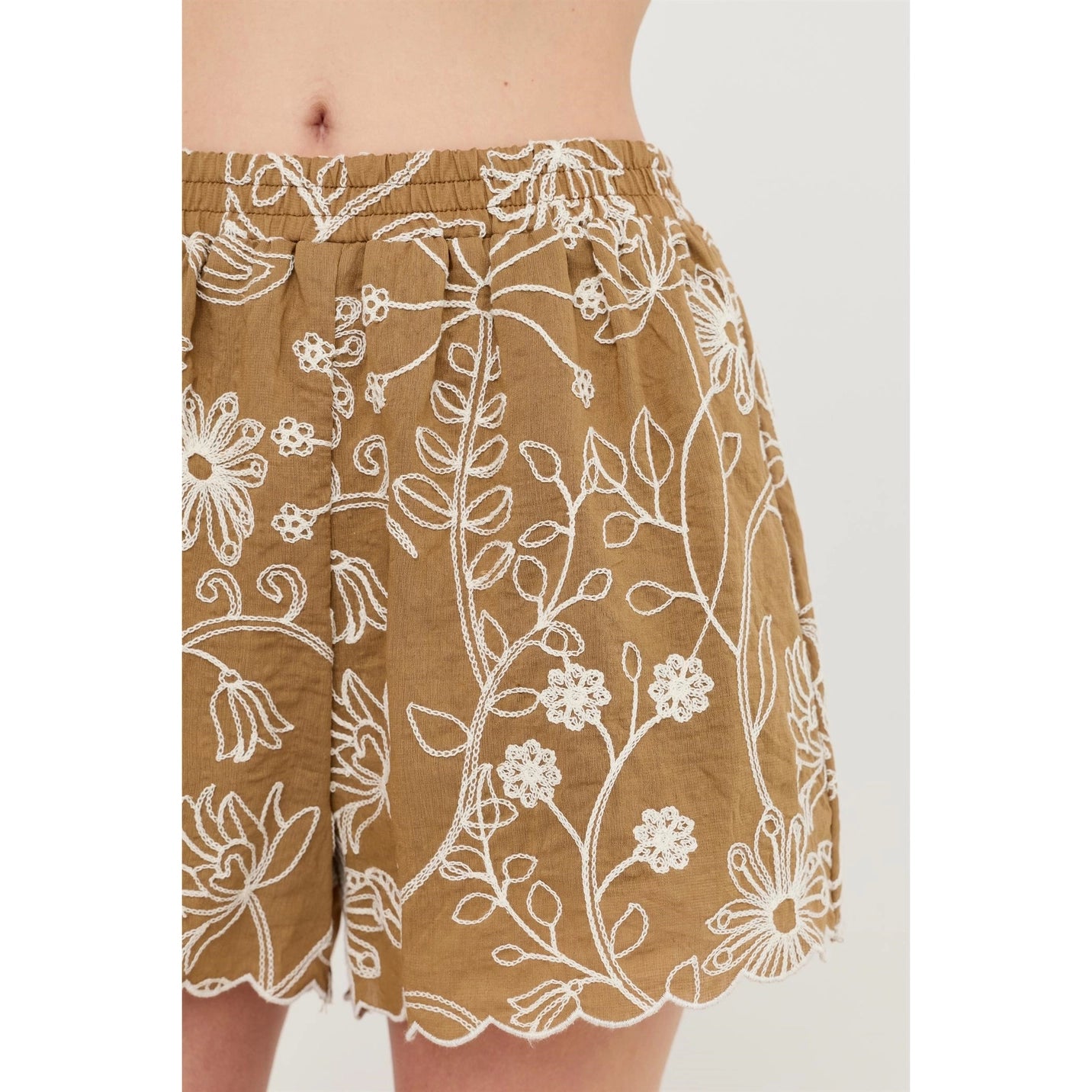 Embroidered Scallop Hem Shorts